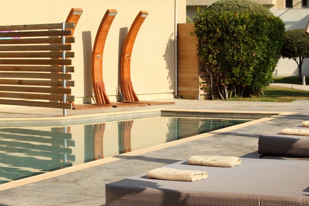 Sikyon Coast Hotel And Resort Xylokastro Exterior photo