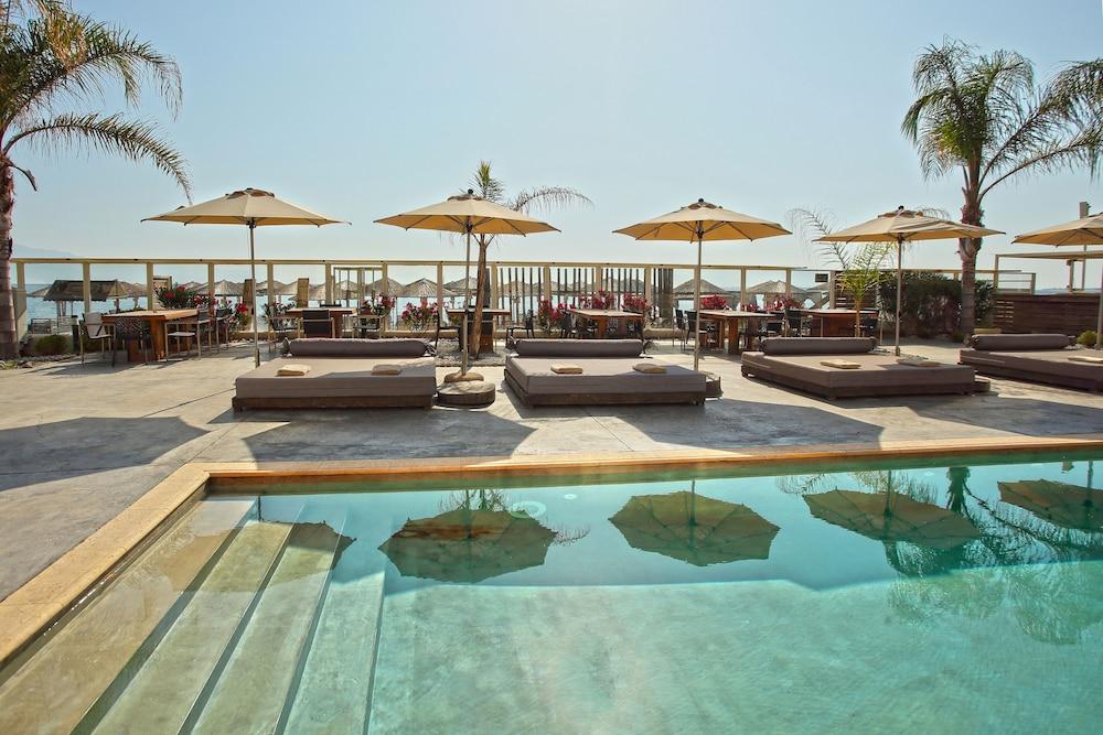 Sikyon Coast Hotel And Resort Xylokastro Exterior photo