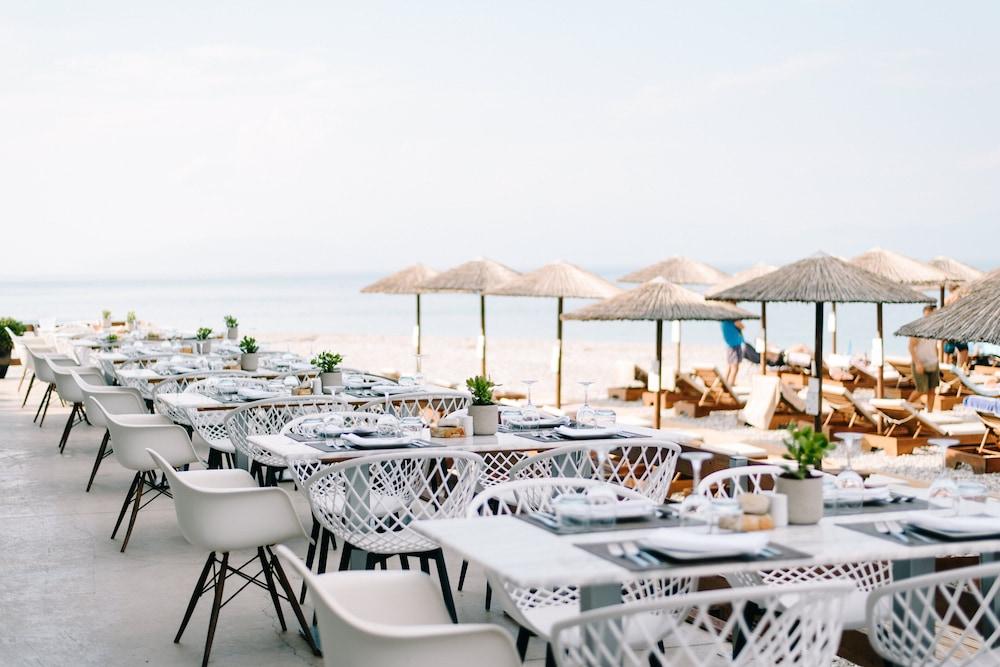 Sikyon Coast Hotel And Resort Xylokastro Exterior photo