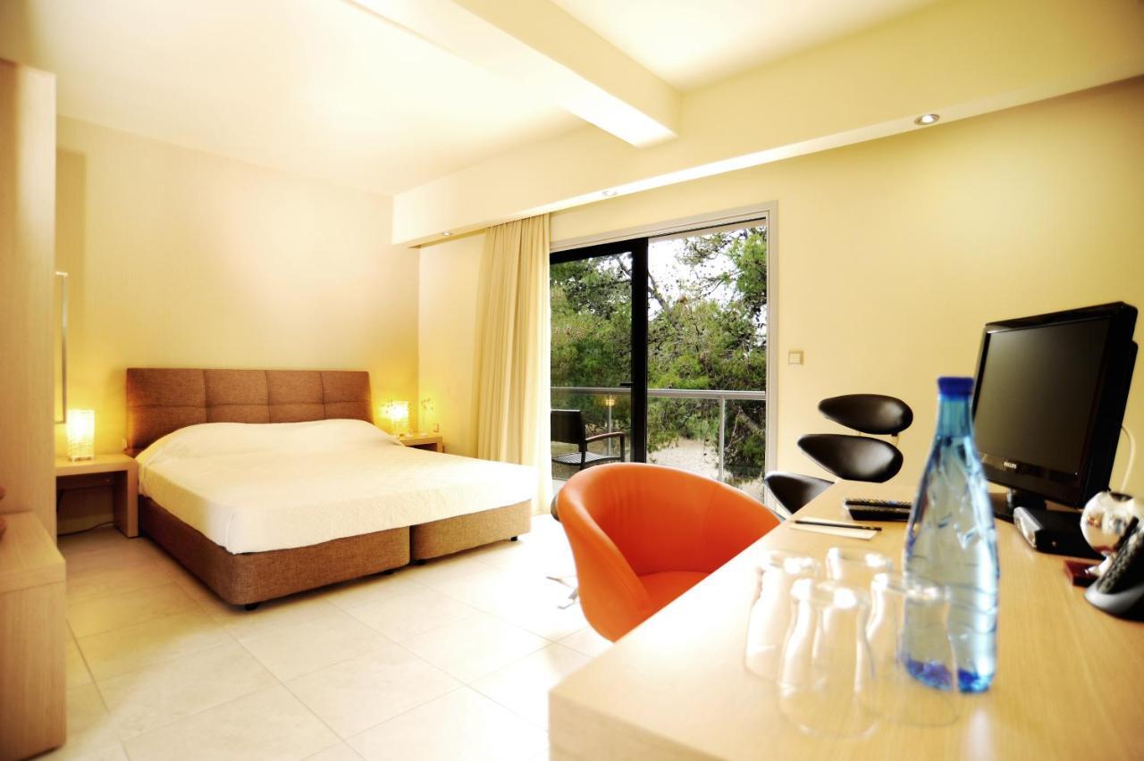Sikyon Coast Hotel And Resort Xylokastro Exterior photo